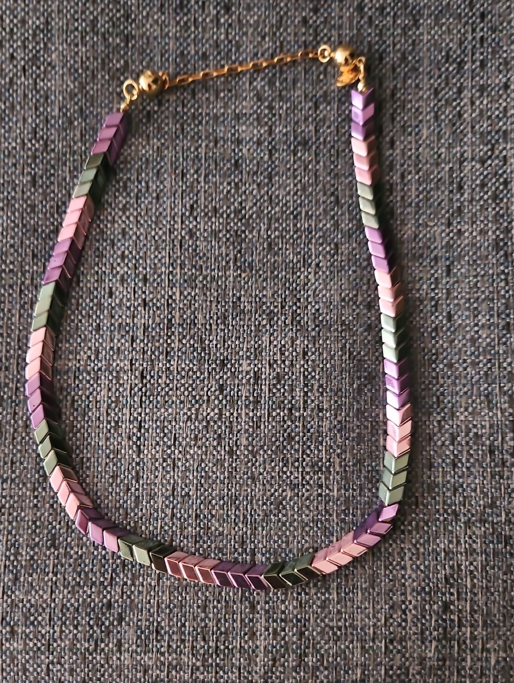 Multicolor Chevron Beaded Necklace - Pink & Green